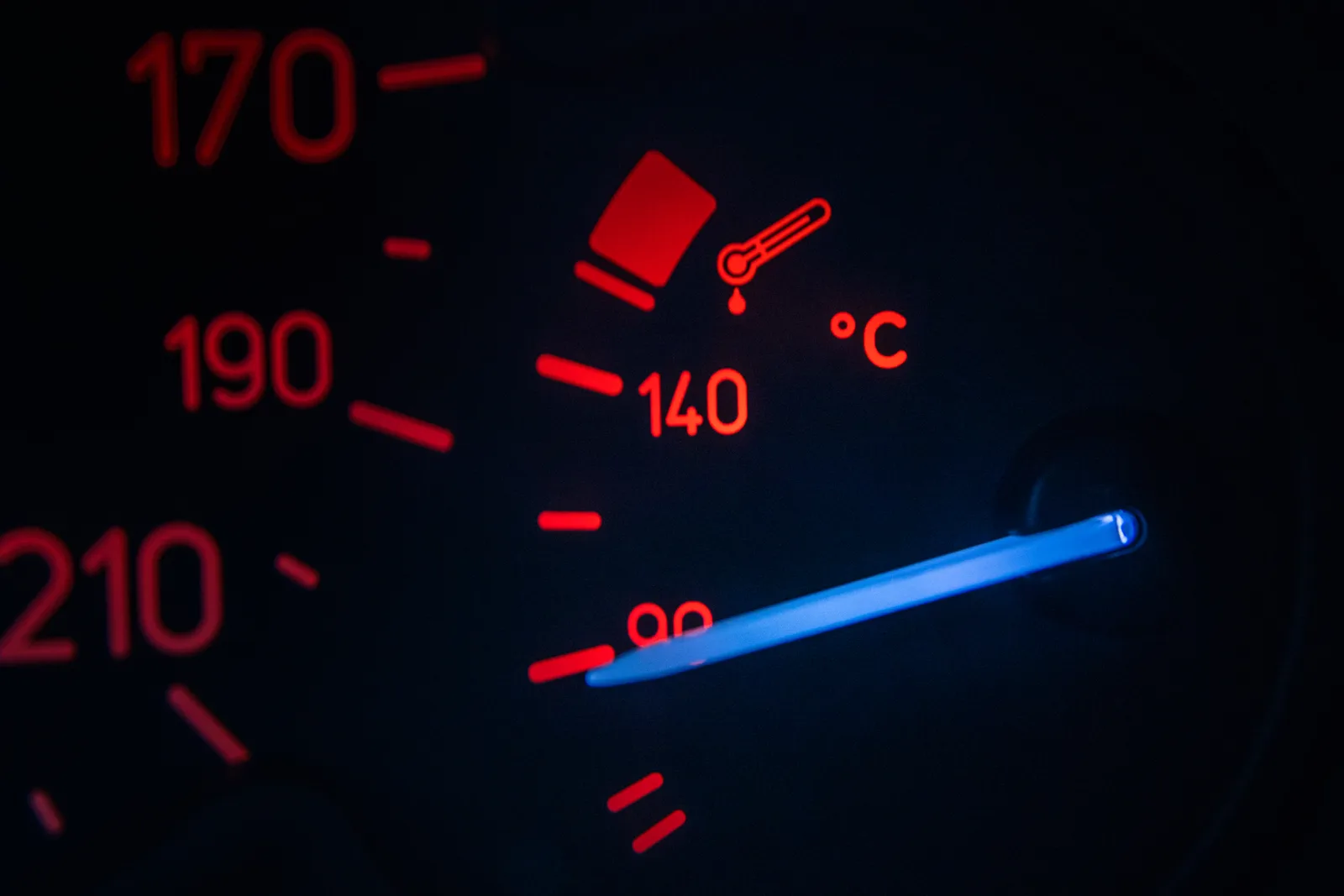 Compteur de tableau de bord automobile